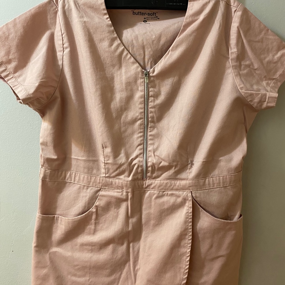 Blush zip up scrub top
